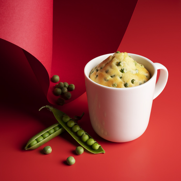 Torta in tazza ai piselli