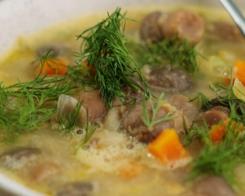 Zuppa di funghi e fagioli