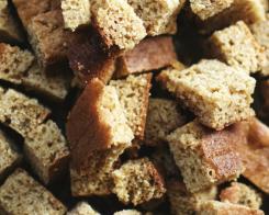 Come utilizzare il pane raffermo