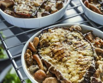 Berenjenas rellenas al horno: caseras, originales, fáciles y rápidas