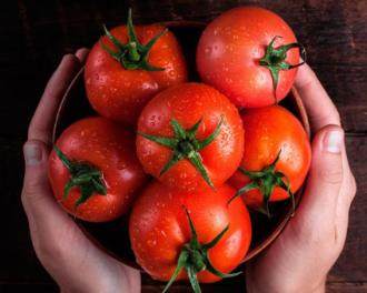 5 beneficios del tomate que no sabías para tus hijos