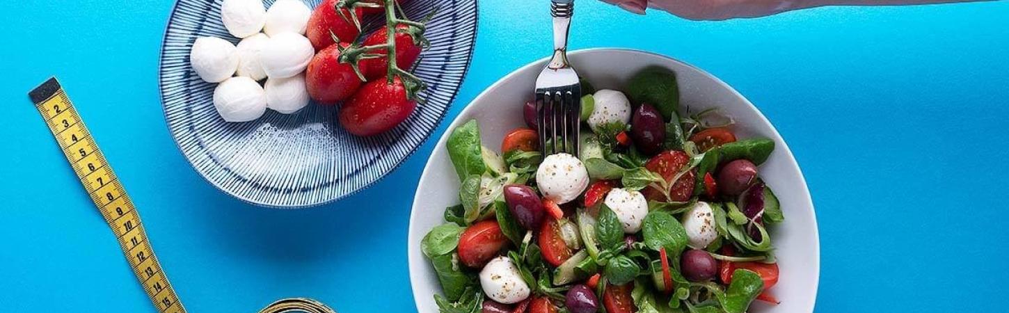 Dieta de slăbire cu salate bazată pe regim alimentar sănătos