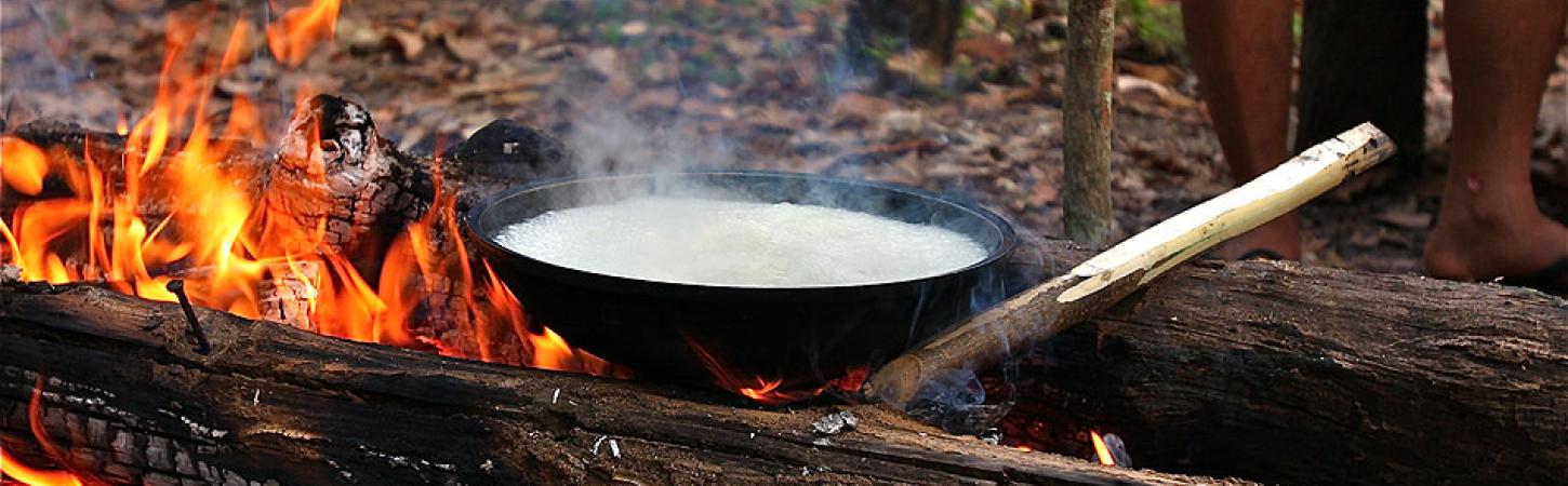 Ce mâncare pregătim pentru camping?