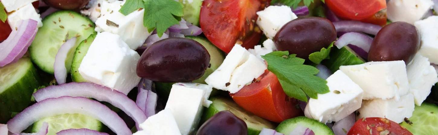 Reţete simple grupate într-o listă. Legume pentru salate greceşti exotice