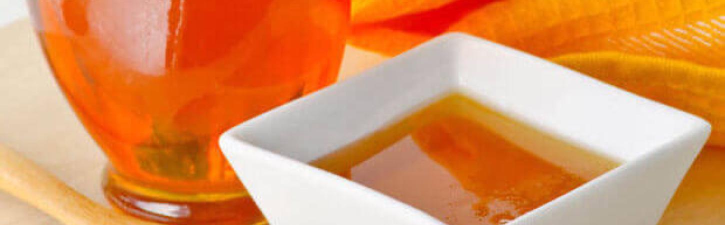 Tu ce îndulcitor natural alegi? Află care e diferența dintre agave, stevie și miere