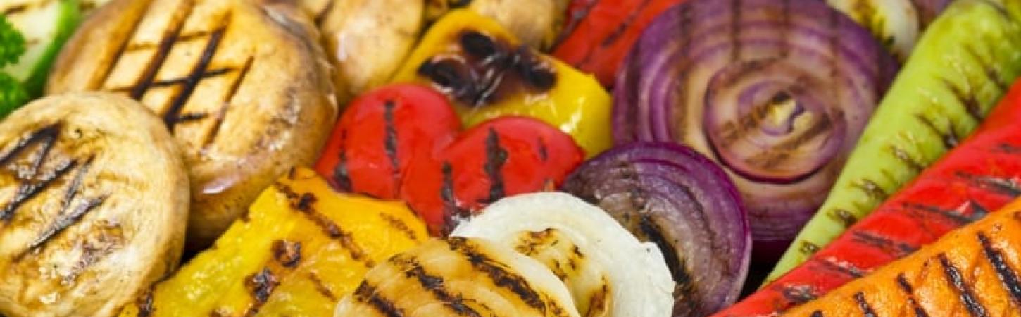 Рецепти салатів та інших овочевих страв. Приготування на грилі в домашніх умовах