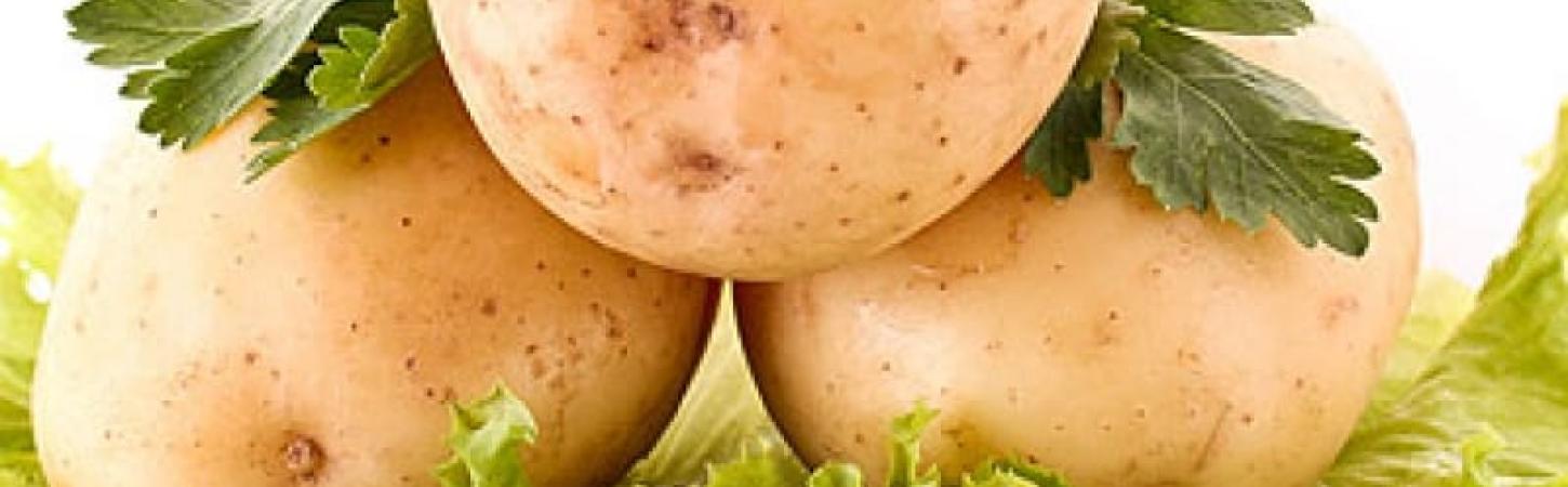 Три легкі поради щодо корисного салату з картоплі