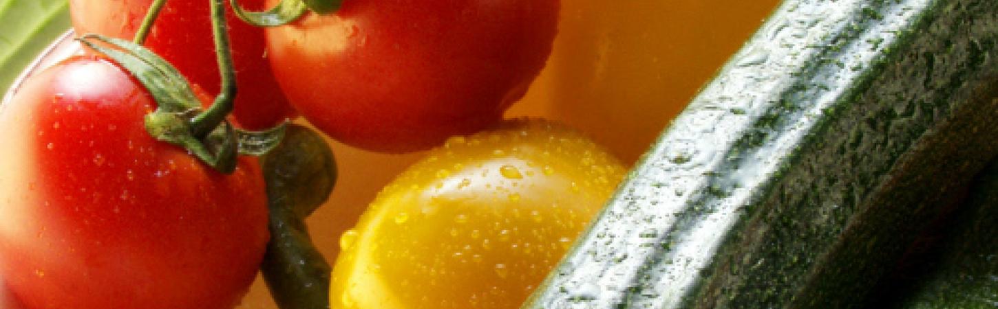 È necessario sbucciare le verdure?