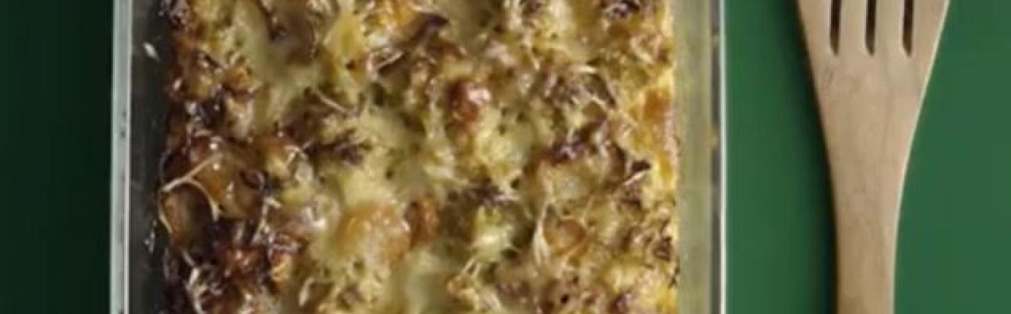 Gratinado de pan con repollo romanesco y zanahoria