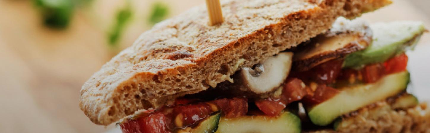 Which raw vegetables to choose for a picnic? 