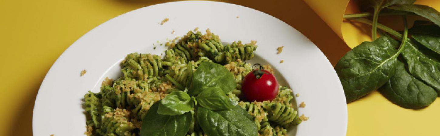 Pasta al pesto di spinaci