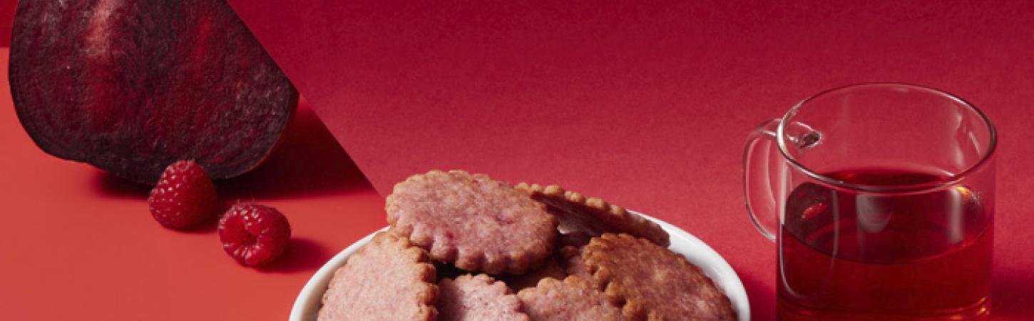 Biscotti ai frutti rossi e barbabietole