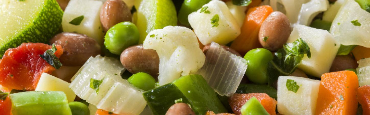 Minestrone: calorie, valori nutrizionali, benefici e come cucinarlo